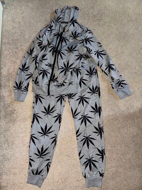 Ladies/Unisex  Gray Hoodie & Jogger Set with Black Leaf Print